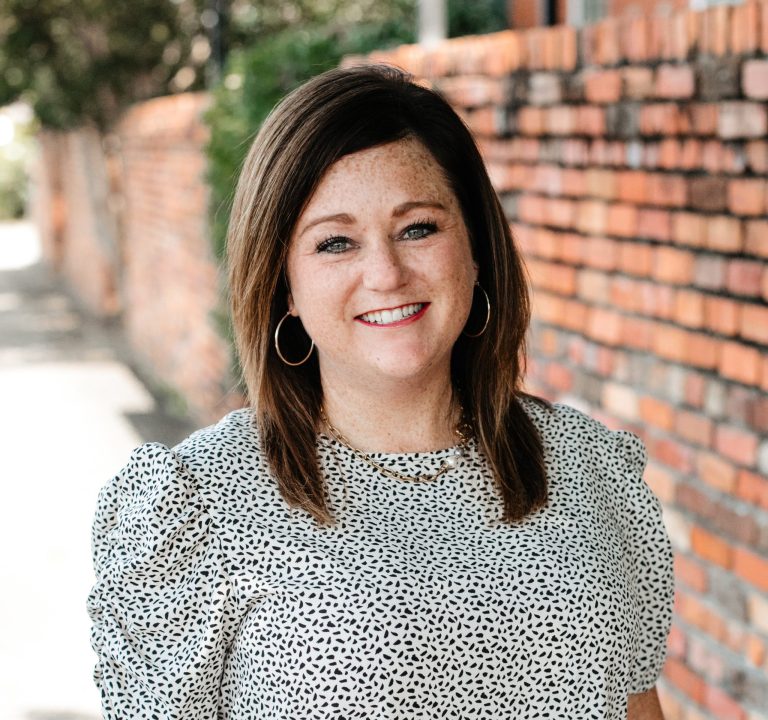 Laura Reaves